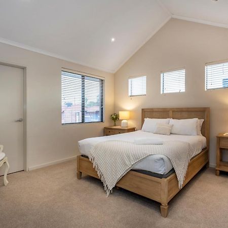 Villa Coode Street Townhouse - Executive Escapes à Perth Extérieur photo