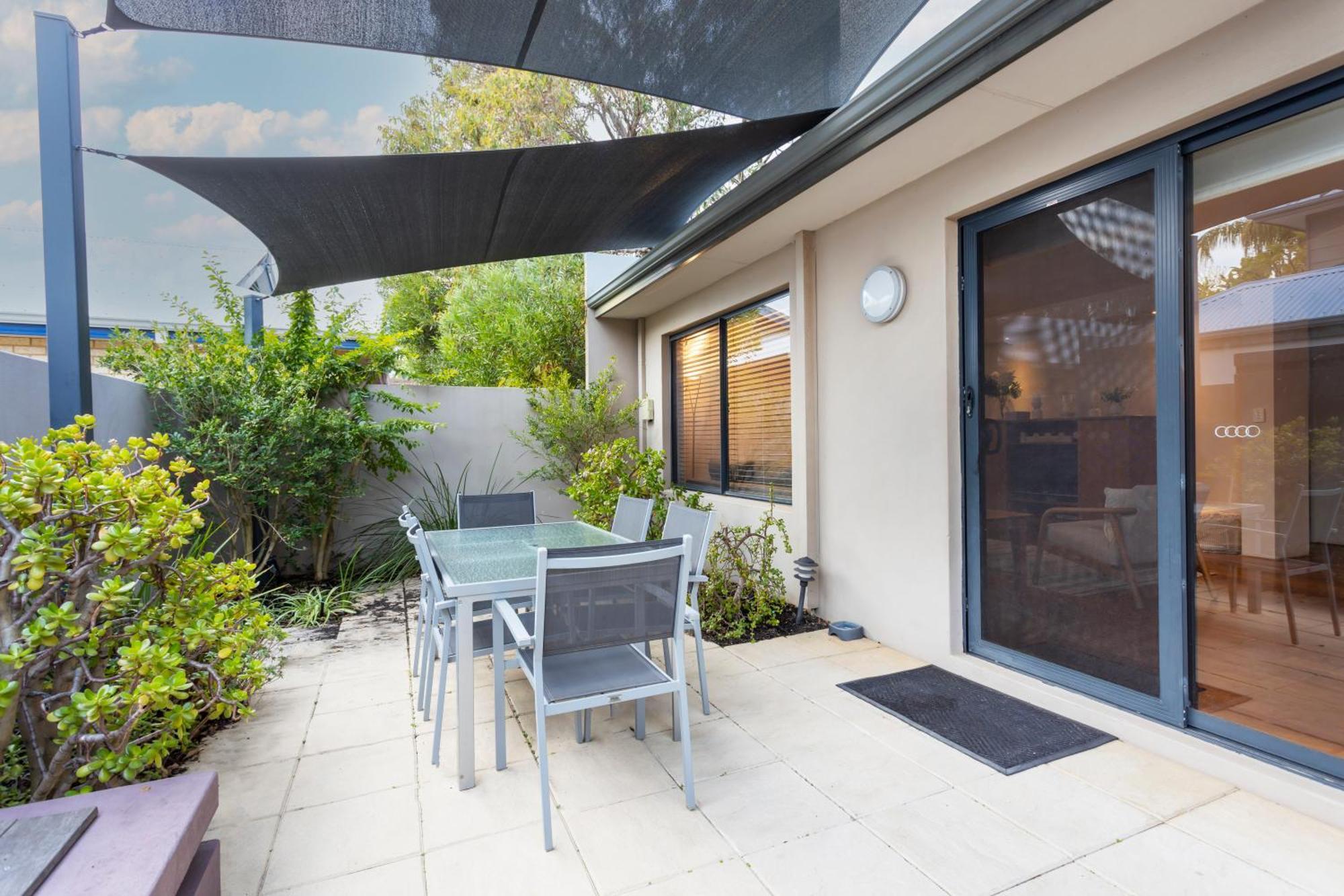 Villa Coode Street Townhouse - Executive Escapes à Perth Extérieur photo